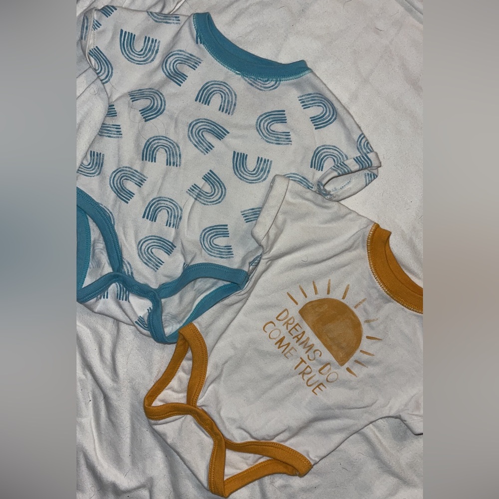 🌈NB onesie set🌈